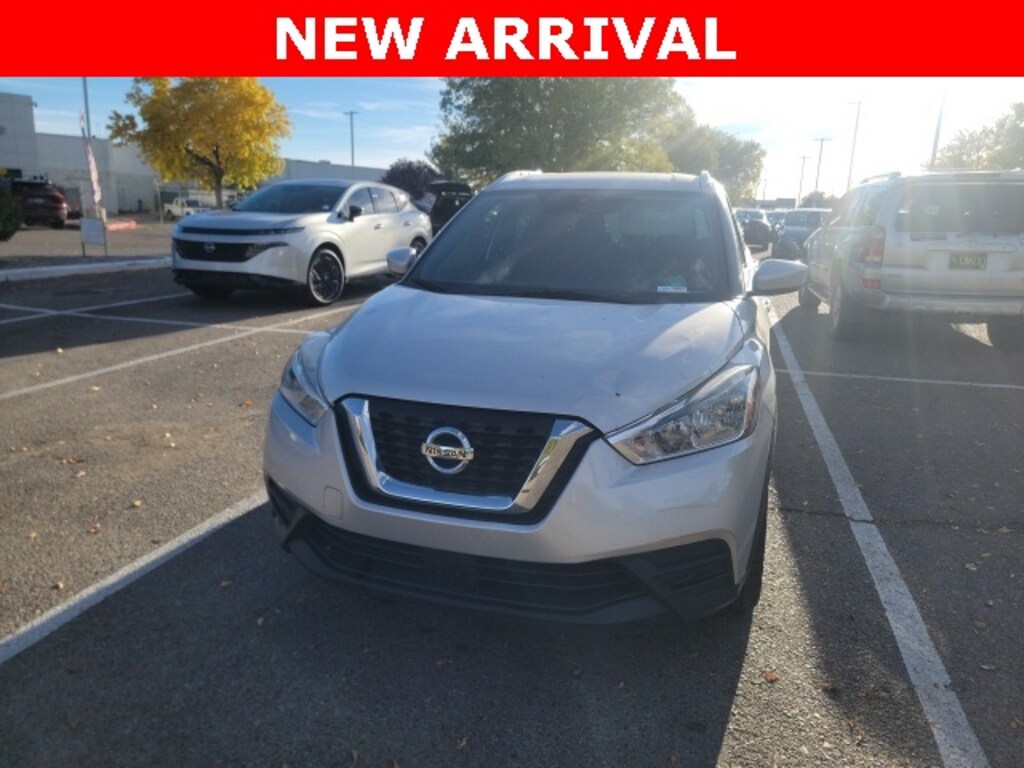 Used 2020 Nissan Kicks SV SUV