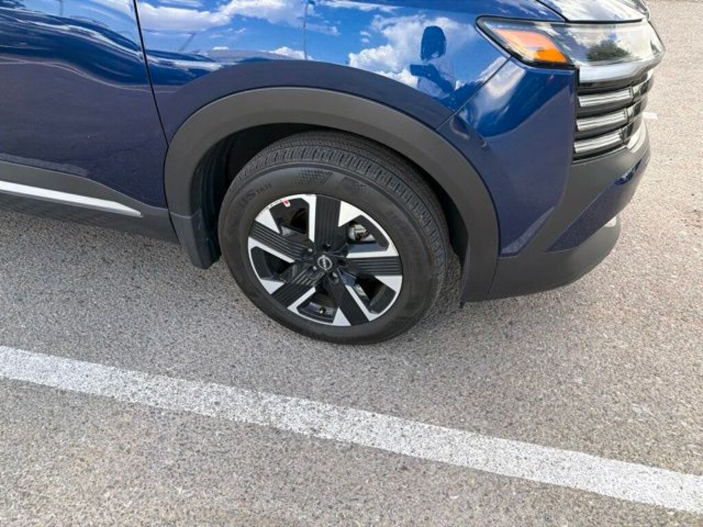 Certified 2025 Nissan Kicks SV SUV