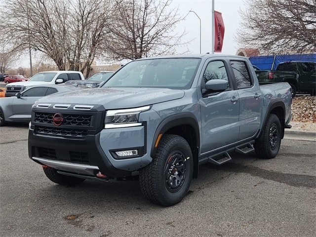 Frontier Crew Cab PRO-4X