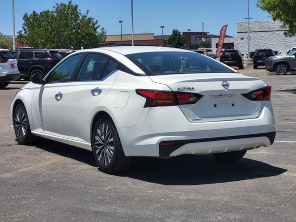 Certified 2025 Nissan Altima 2.5 SV Sedan