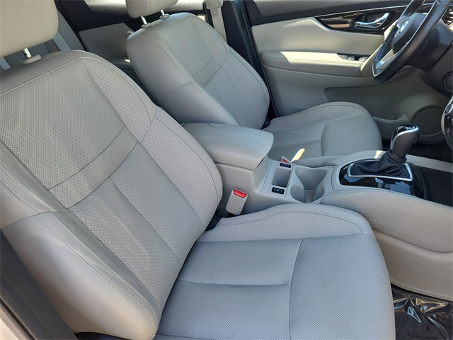 Rogue Sport SL