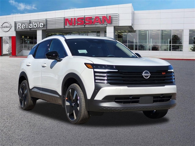 2026 Nissan KICKS SR's photo