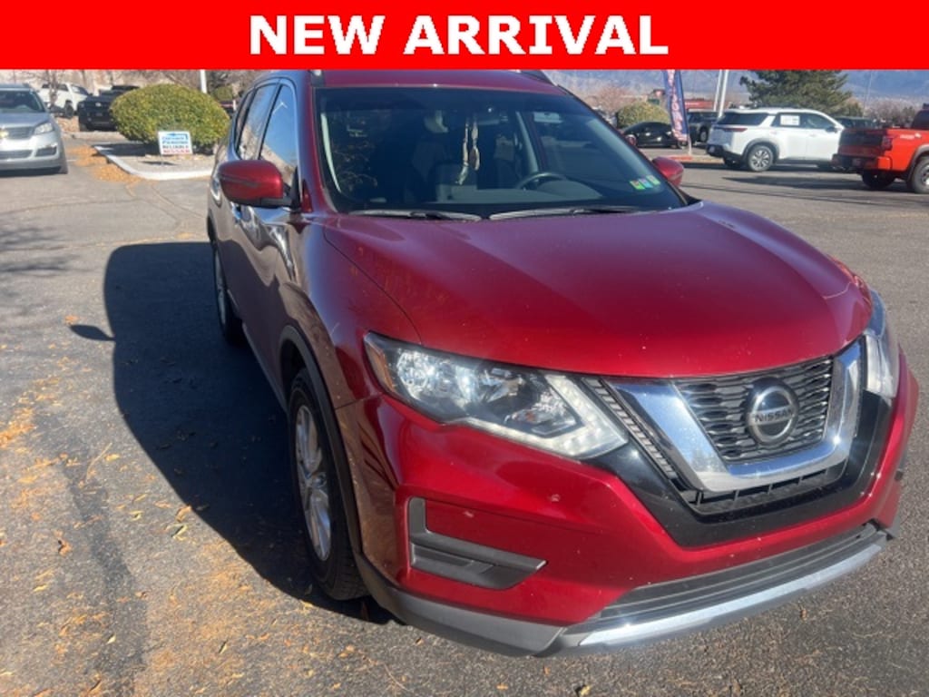 Used 2018 Nissan Rogue SV SUV