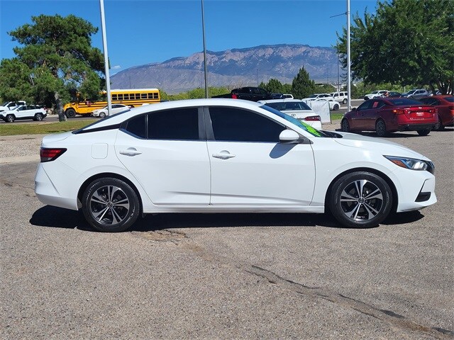 2021 Nissan Sentra SV photo 2