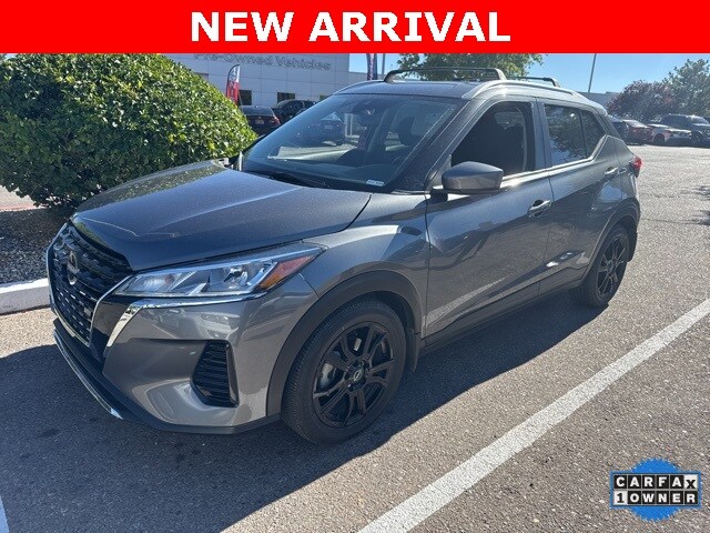 2024 Nissan Kicks SV photo 2