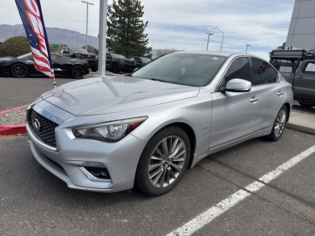 2018 INFINITI Q50 LUXE