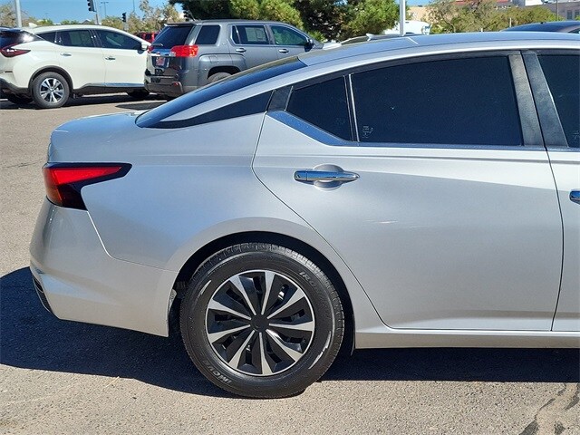 2020 Nissan Altima 2.5 S photo 4