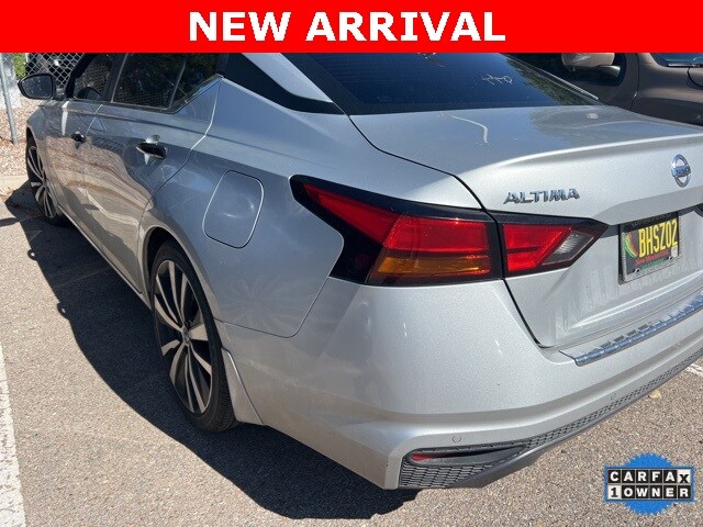 2022 Nissan Altima 2.5 SR photo 4