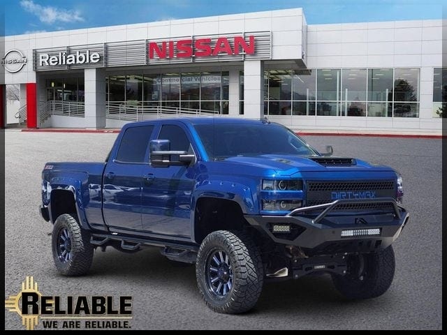 Deep Ocean Blue Metallic 2017 Chevrolet Silverado 3500HD Pickup Truck Four-Wheel Drive 6-Speed Automatic