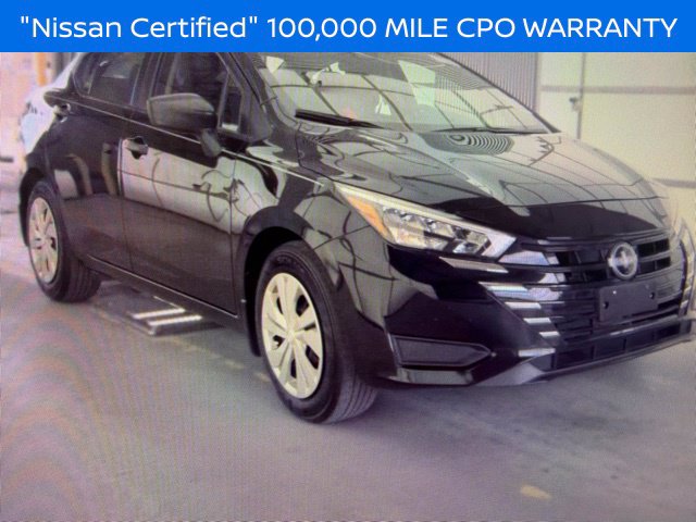  Nissan Versa