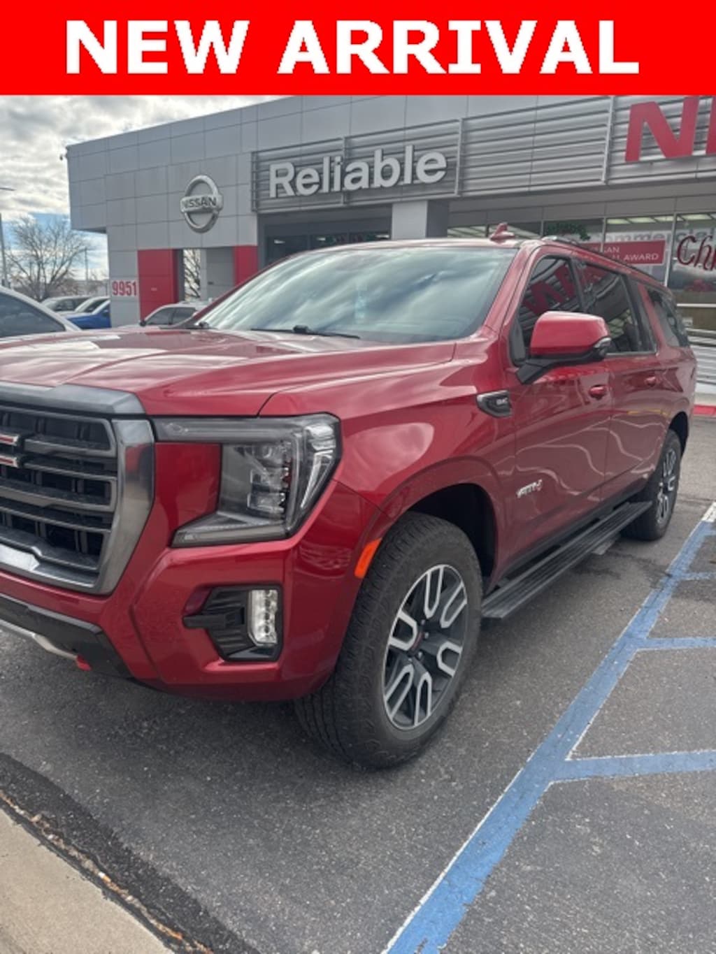 Used 2024 GMC Yukon XL AT4 SUV