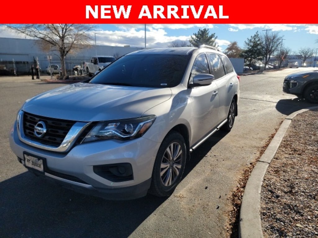 Used 2018 Nissan Pathfinder S SUV
