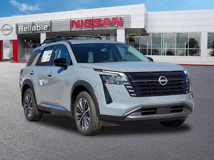 2026 Nissan Pathfinder Platinum SUV