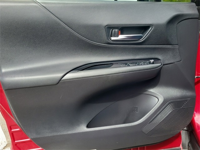 Venza LE
