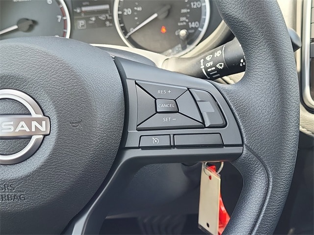 Versa Sedan S