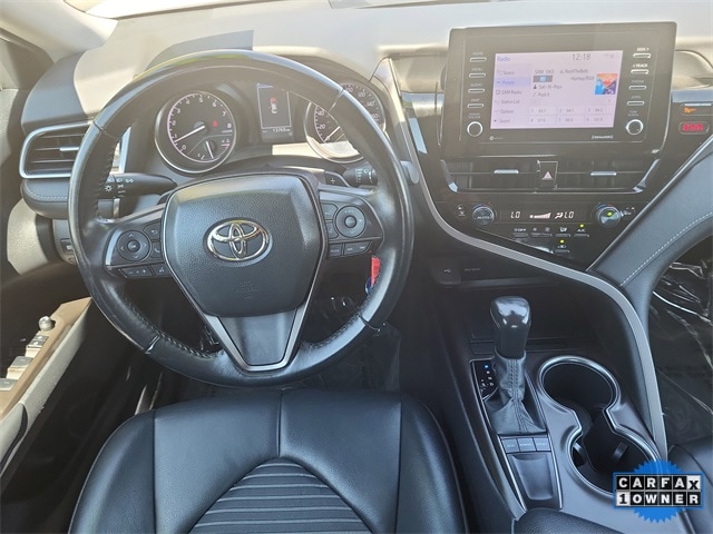 Camry SE