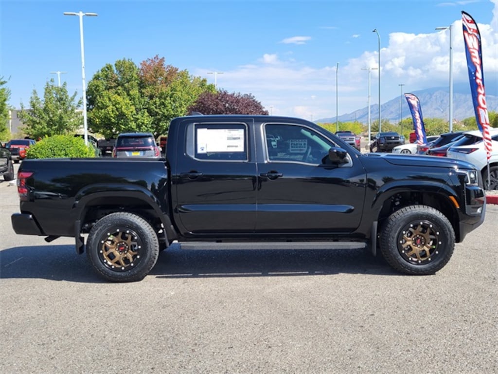 New 2026 Nissan Frontier SV Truck Crew Cab