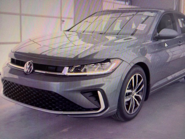 Used 2025 Volkswagen Jetta 1.5T SE Sedan