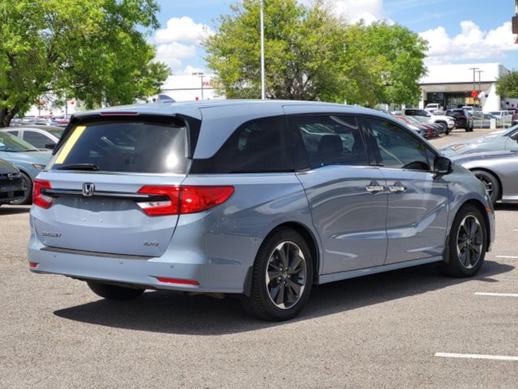 Used 2023 Honda Odyssey Elite Minivan/Van