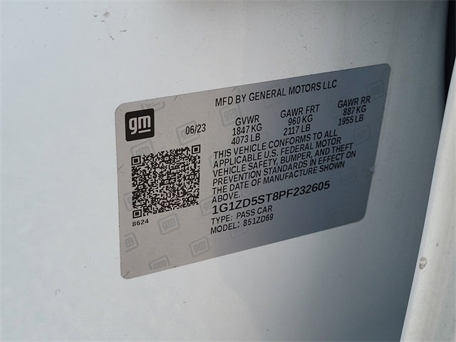 2023 Chevrolet Malibu 1LT photo 3
