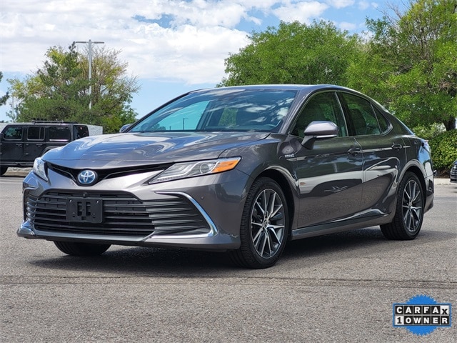 Camry Hybrid XLE