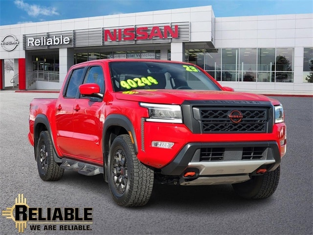 2023 Nissan Frontier PRO-4X's photo