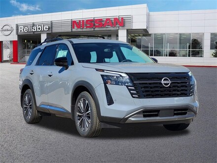 2026 Nissan Pathfinder Platinum SUV