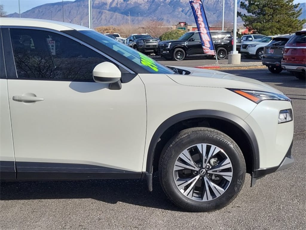 Used 2023 Nissan Rogue SV SUV