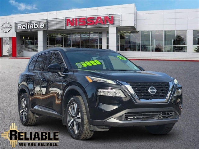 2023 Nissan Rogue SL's photo