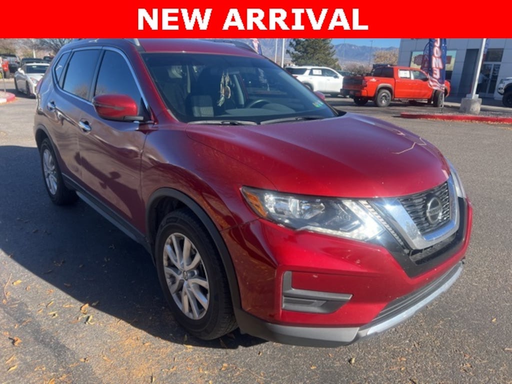 Used 2018 Nissan Rogue SV SUV