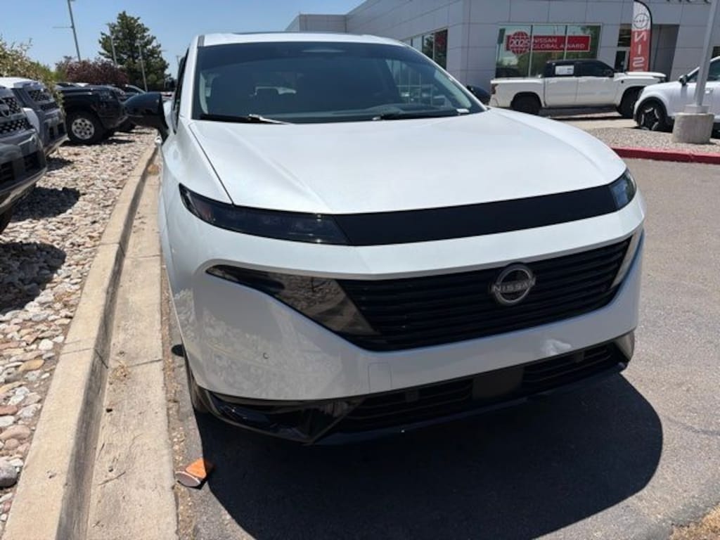 Certified 2025 Nissan Murano Platinum SUV