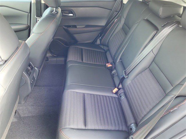 2026 Nissan Rogue Rock Creek - Photo 8