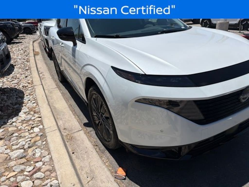 Certified 2025 Nissan Murano Platinum SUV