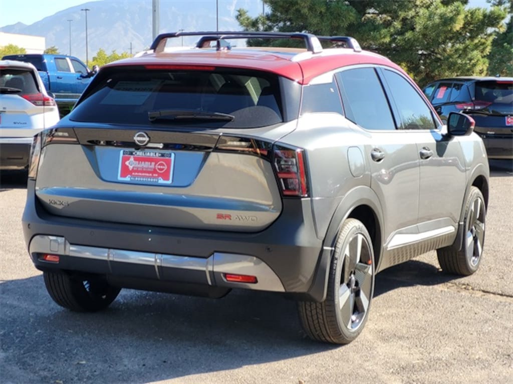 New 2026 Nissan Kicks SR SUV