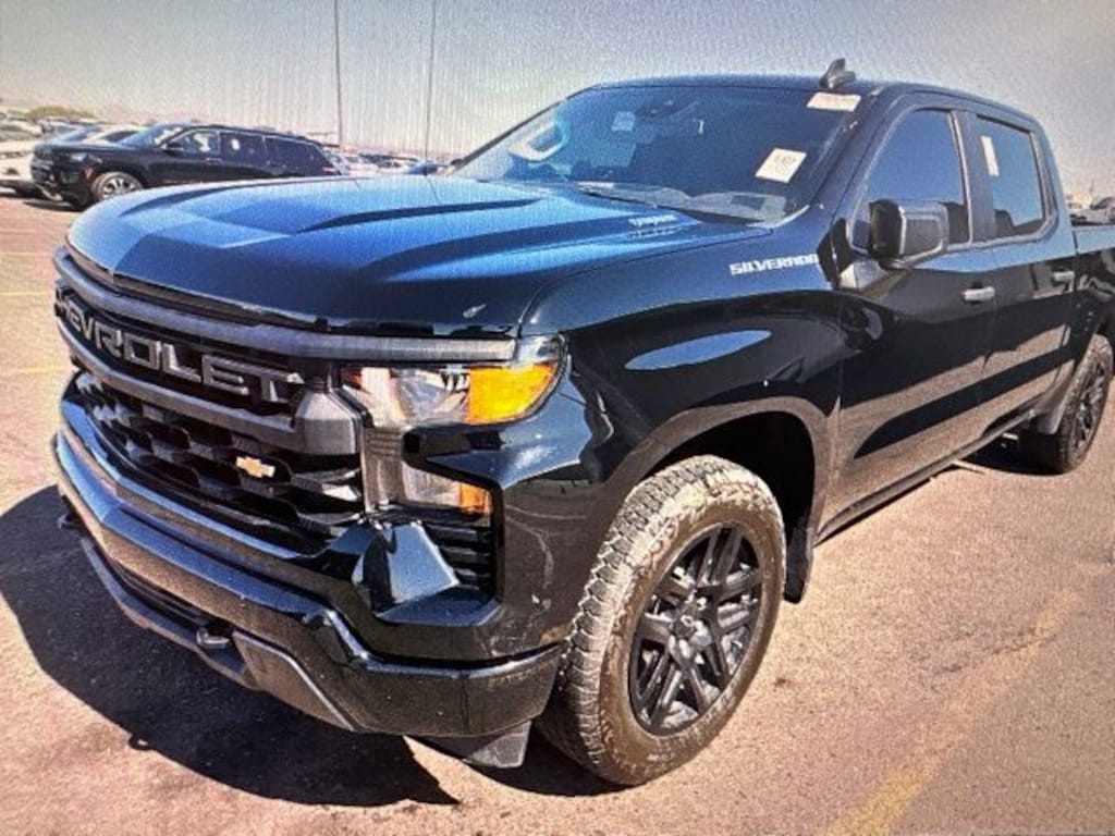 Used 2025 Chevrolet Silverado 1500 Custom Truck