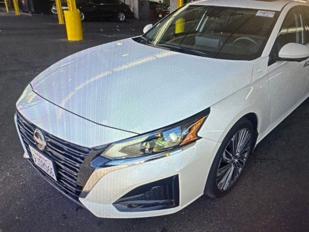 Certified 2023 Nissan Altima 2.5 SL Sedan