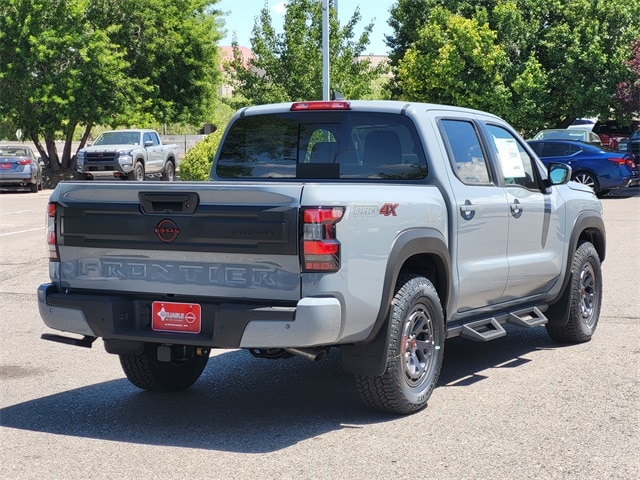 Frontier Crew Cab PRO-4X