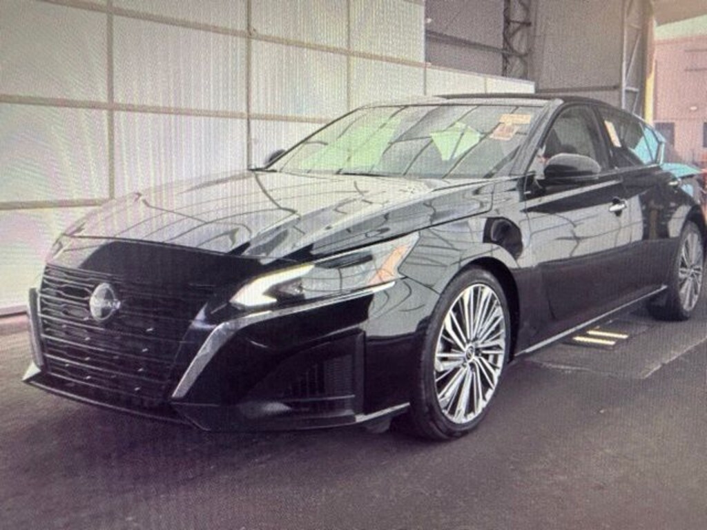 Certified 2023 Nissan Altima 2.5 SL Sedan
