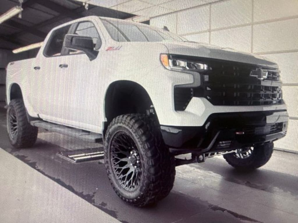 Used 2025 Chevrolet Silverado 1500 LT Trail Boss Truck