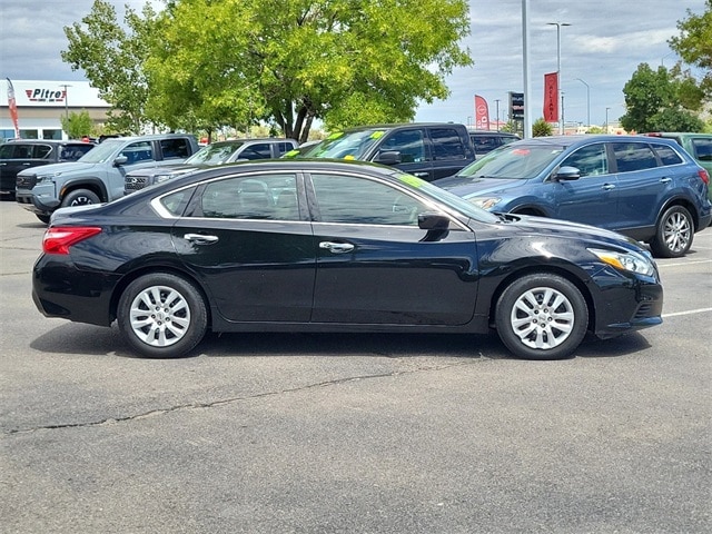 Used 2016 Nissan Altima S with VIN 1N4AL3AP3GC242207 for sale in Albuquerque, NM