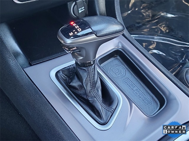 Charger SXT
