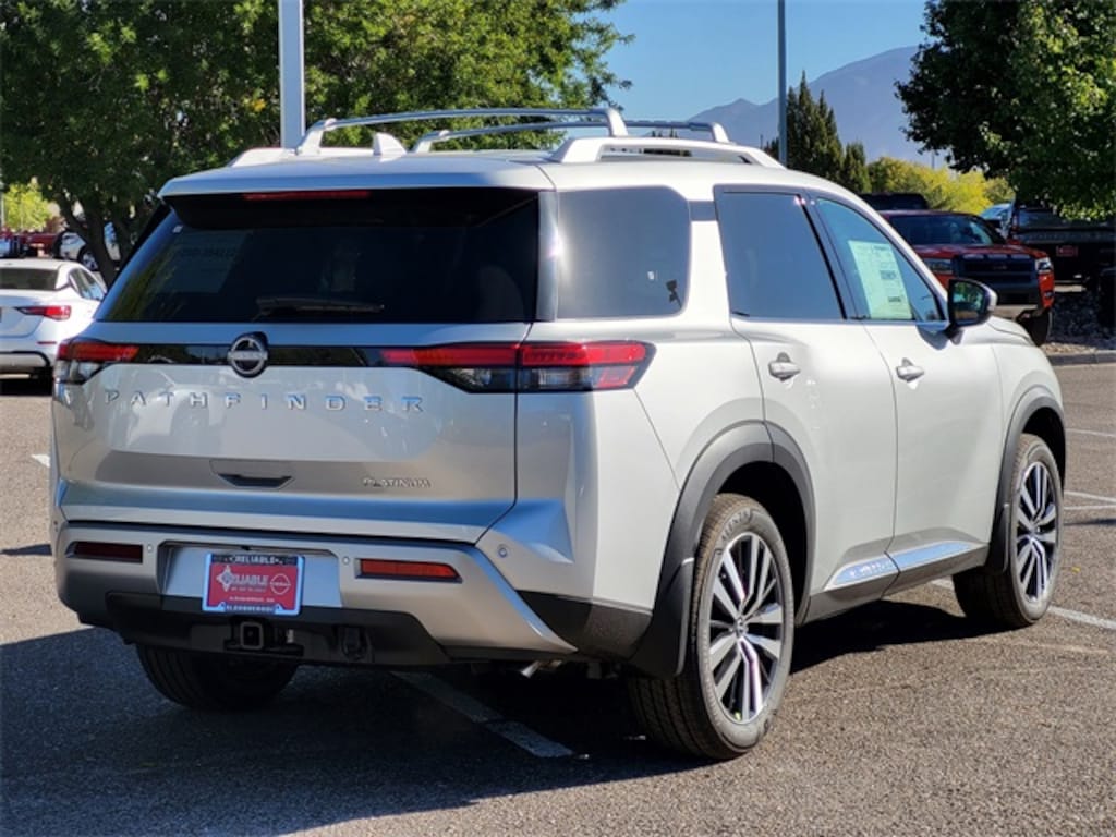 New 2025 Nissan Pathfinder Platinum SUV