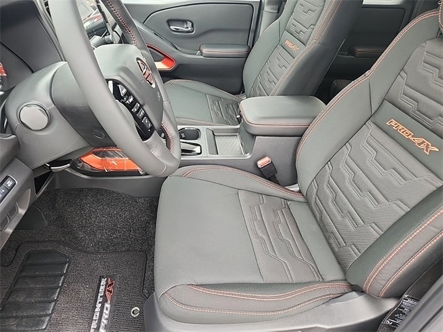 Frontier Crew Cab PRO-4X