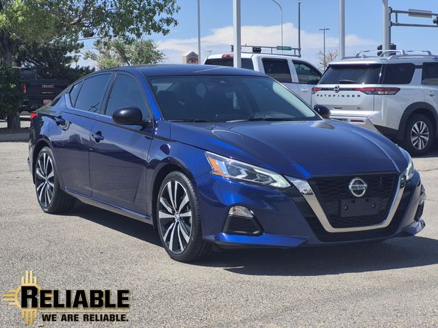 2022 Nissan Altima 2.5 SR FWD