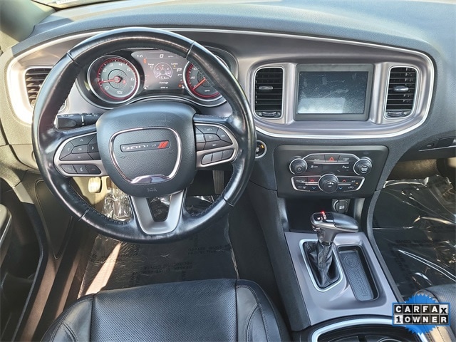 Charger SXT