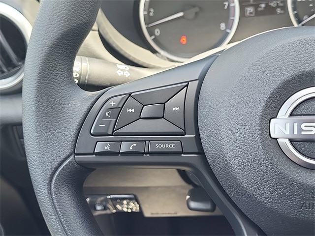 Versa Sedan S