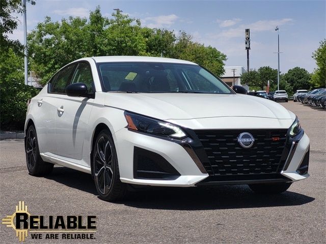 Altima SR