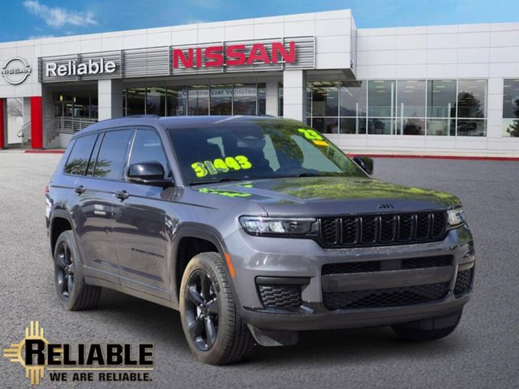 Used 2023 Jeep Grand Cherokee L Altitude SUV