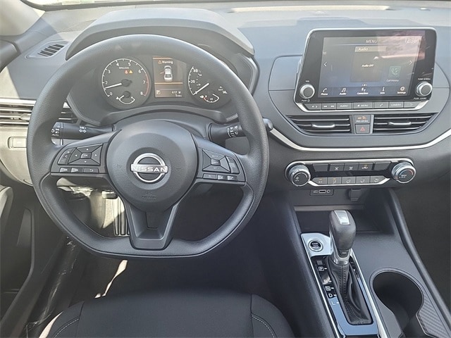 Altima S