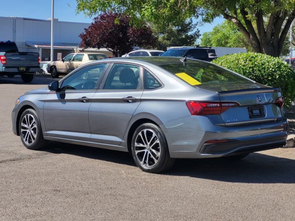 Used 2023 Volkswagen Jetta 1.5T Sport Sedan